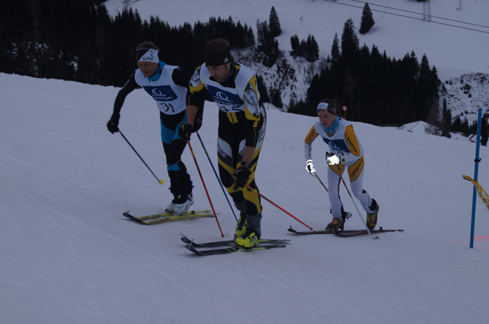 Einen Ski teilen hätten sich heute auch Vater und Tochter Streitberger können. Georg hatte heute kein Erbarmen mit Verena, denn auch international muss man manchmal einfach Härte zeigen ;-)