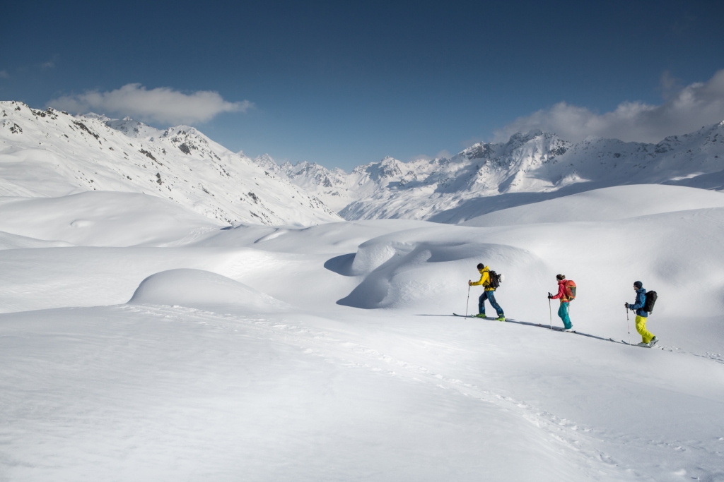 Stefan Michael Kothner; Bartholomaeberg;Meisterfotograf;Natur;Virtualview.at.stefankothner,kothner-photography,Sport, Hochzeit,Reportage,Architektur,Outdoor, Reisen,Montafon, Vorarlberg, Austria, Österreich,Oesterreich,Berufsfotograf, Montafon Tourismus, Schruns, Skitouren, Skitour, Klosters, Schweiz, Rhätische Eisenbahn,Rundtour,Küblis,Schitour,Genusstour, Eintagestour, Madrisabahn, Gargellen, Schigebiet Klosters,Prättigau, Davos, Kanton Graubünden, Madrisa Rundtour, Schafberg, Sankt Antönier Joch, Sankt Antönien,