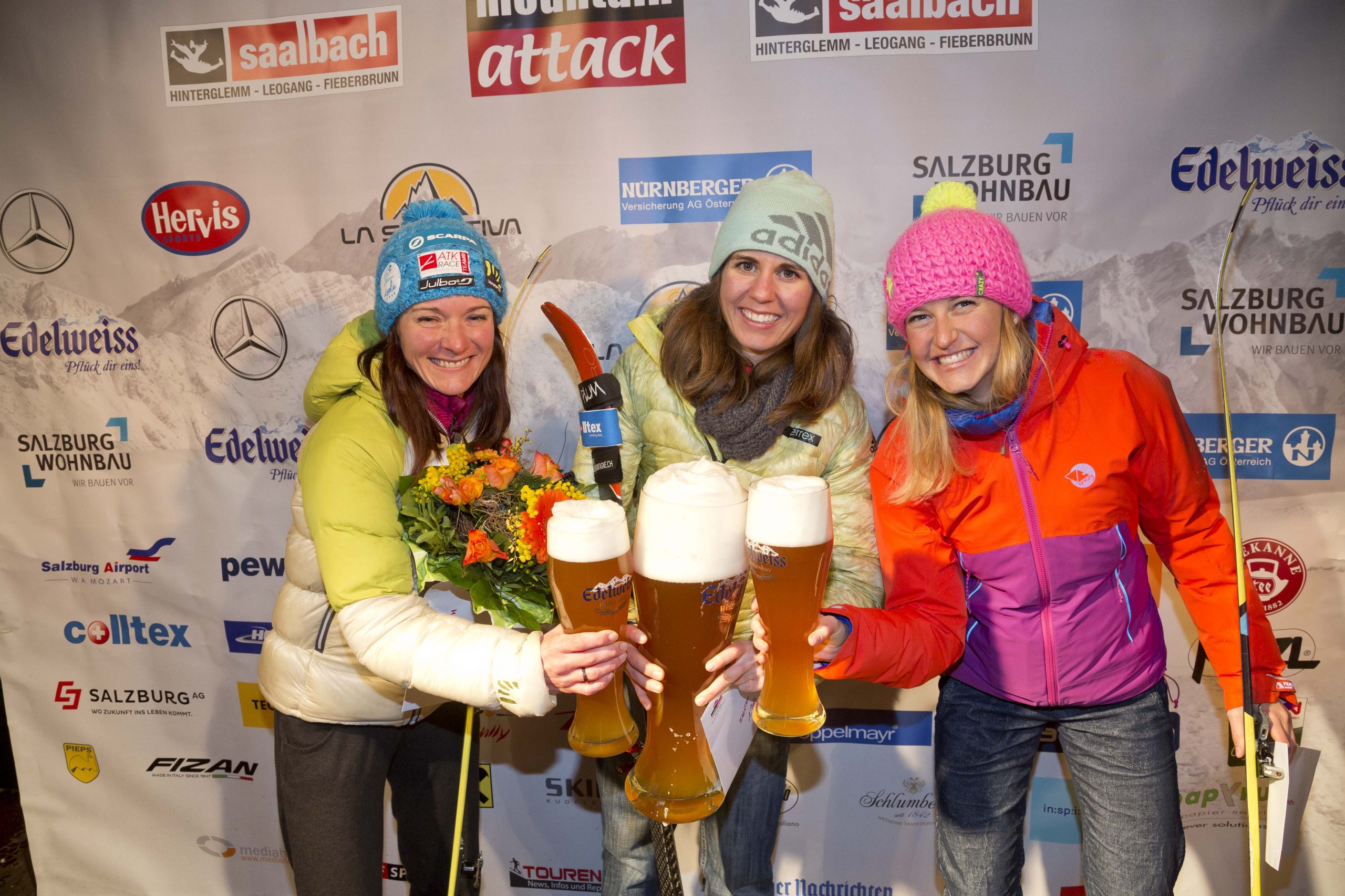 Marathon Damen: 1 Jennifer Fiechter, CH, 2 Katia Tomatis, IT, 3 Martina Valmassoi, IT, Mountain Attack 2017, Saalbach Hinterglemm, Tourenskimarathon, 13012017 © www.wildbild.at