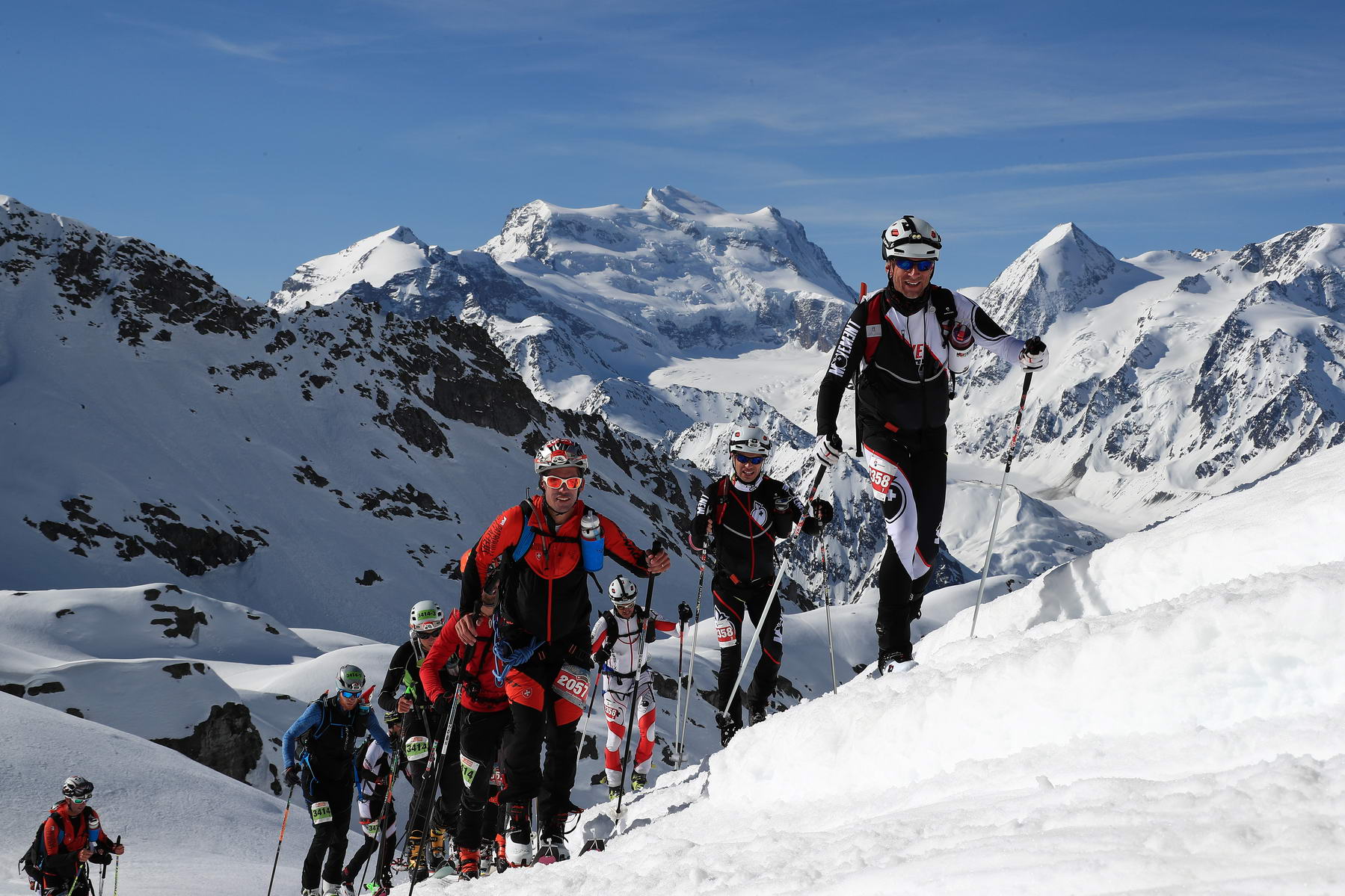 PATROUILLE DES GLACIERS 2018

Zermatt-Arolla-Verbier les 17-18-20-21 avril 2018