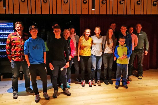 Skimo Nachwuchscamp 2019 Sieger Staffelrennen Bild Chris Sams