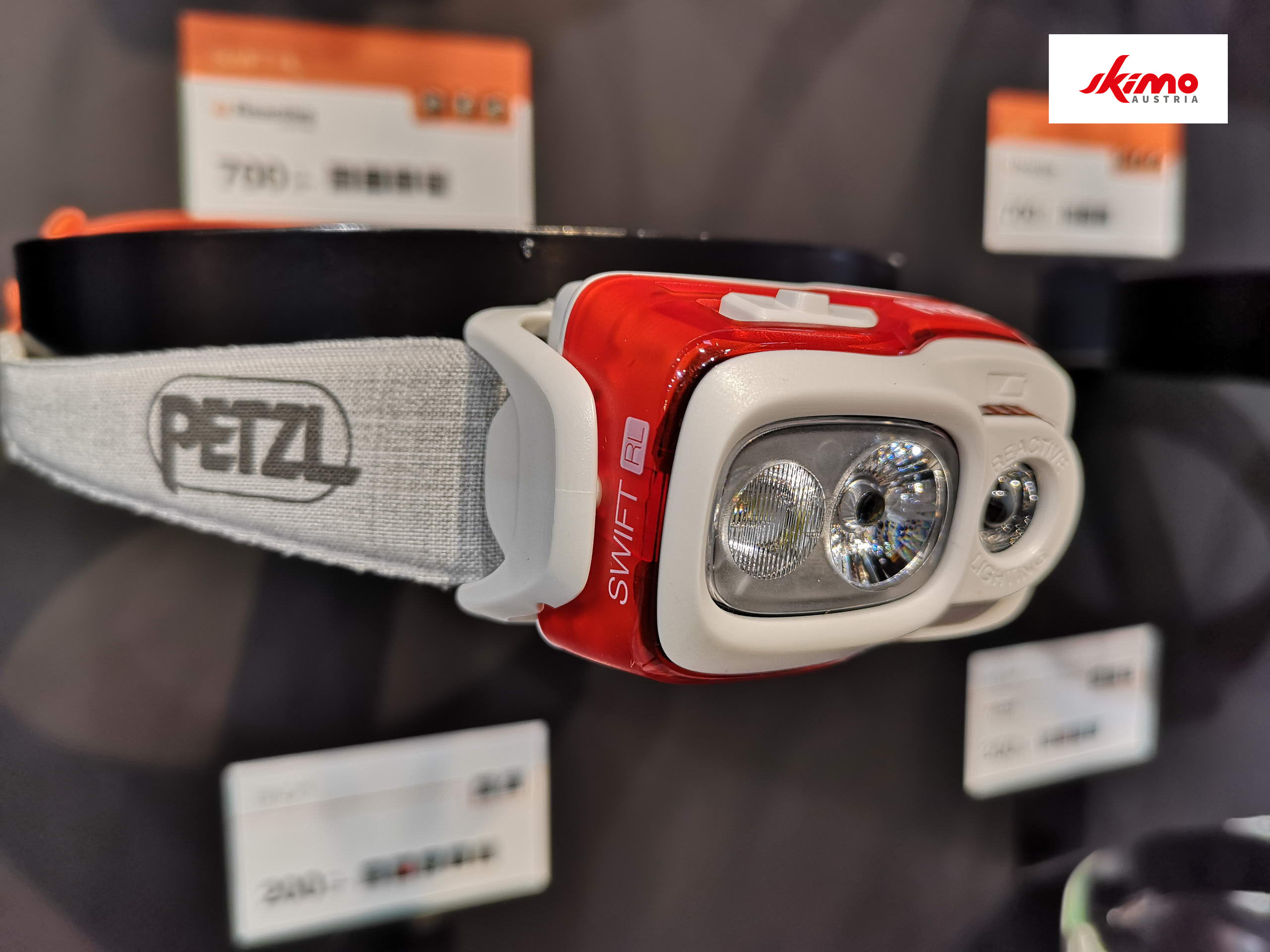 ISPO 2019 Petzl Swift RL Rot 1 Bild Karl Posch SKIMO Austria