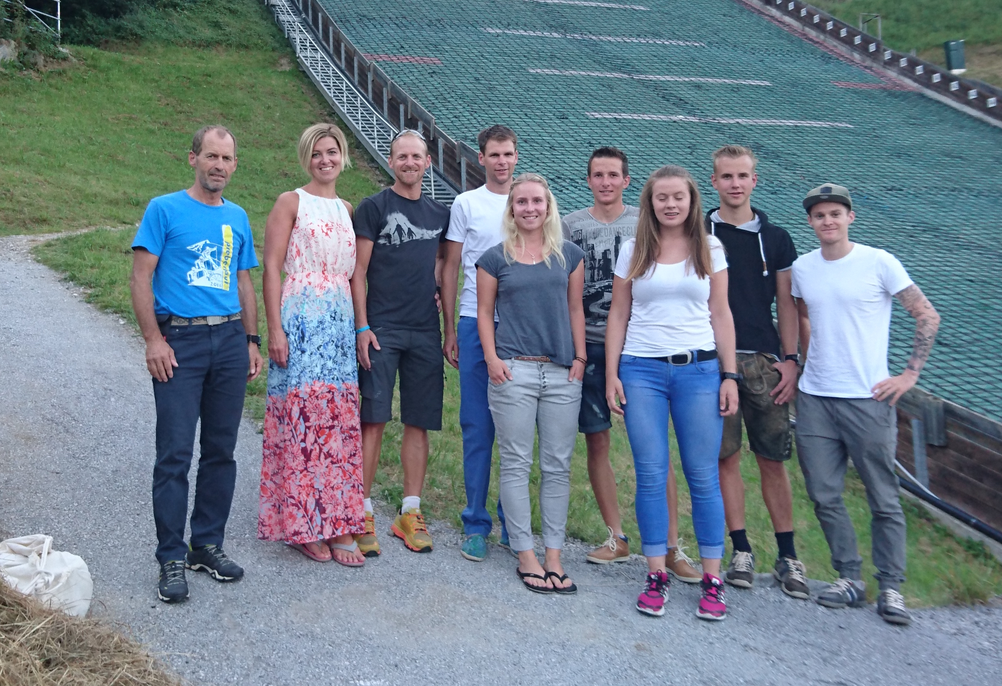 v.l.n.r.: H.Obersteiner, K. Wallner,  T. Wallner,  A. Hofer, S. Koller, St. Koller, L. Schartner,  T. Pichler, A. Brandner. 