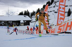 WMVillars2019 Sprint Finn Hösch im Ziel Bild Karl Posch LR