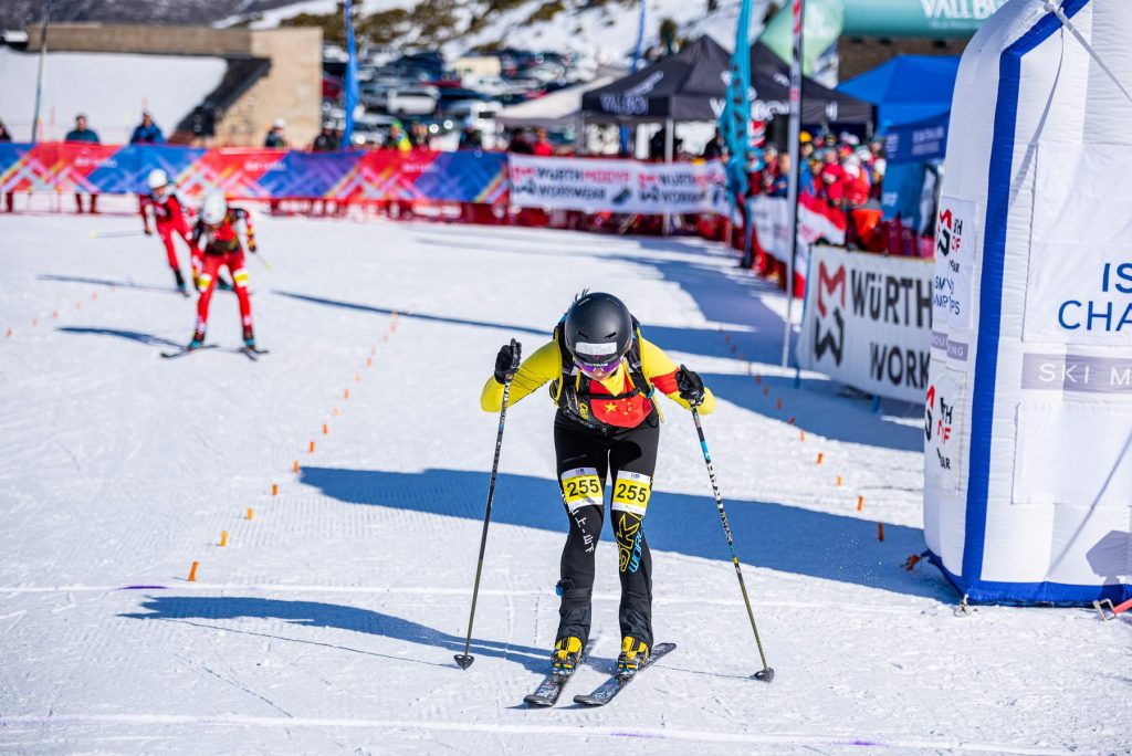 wch boi taull sprint youth press 2023 12