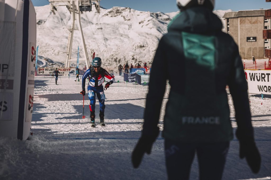 wc val thorens mixed relay 26112023 015 all rights ismf 1