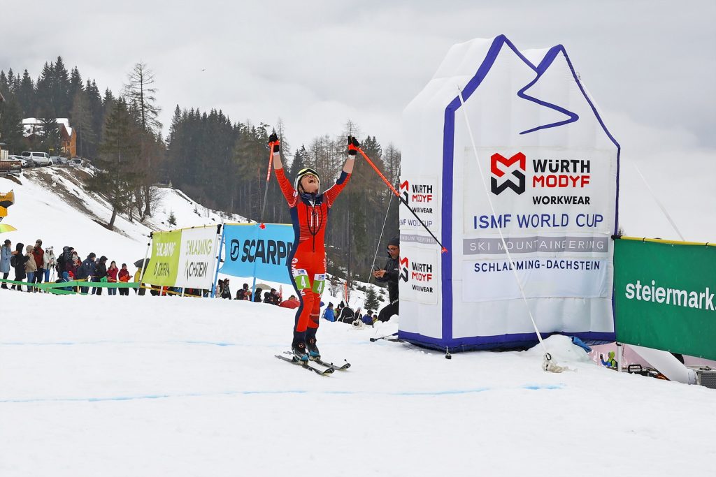 skimo weltcup schladming 132024 zieleinlauf 301 bild karl posch lr 1