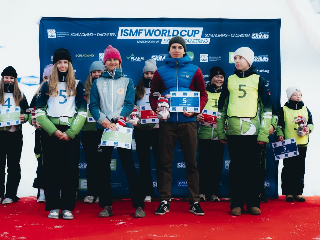 awards vertical 5
